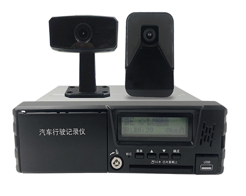 8路新国标汽车行驶记录仪